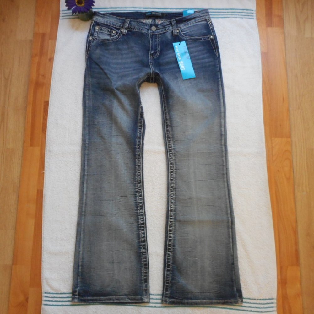 New RUE21 Premiere Jeans Boot Cut Denim Size 14
